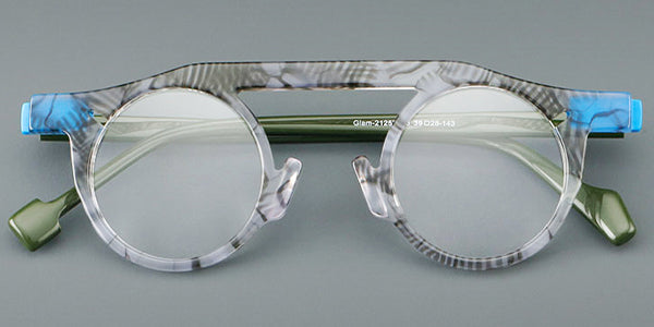 What Are Designer Glasses?