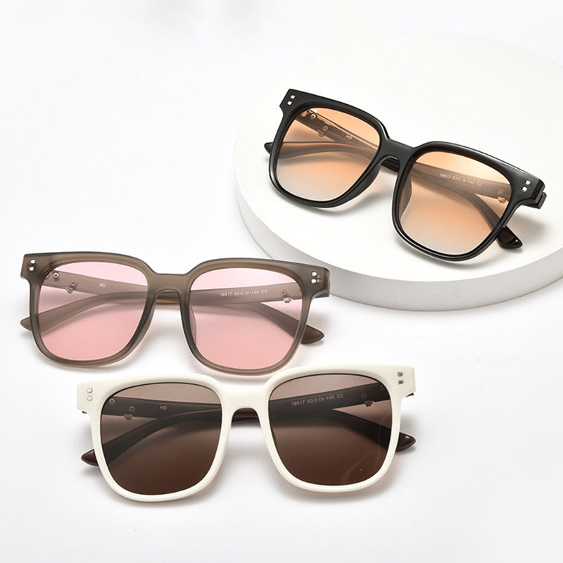 TR Full Rim Rectangle Sunglasses 19617R