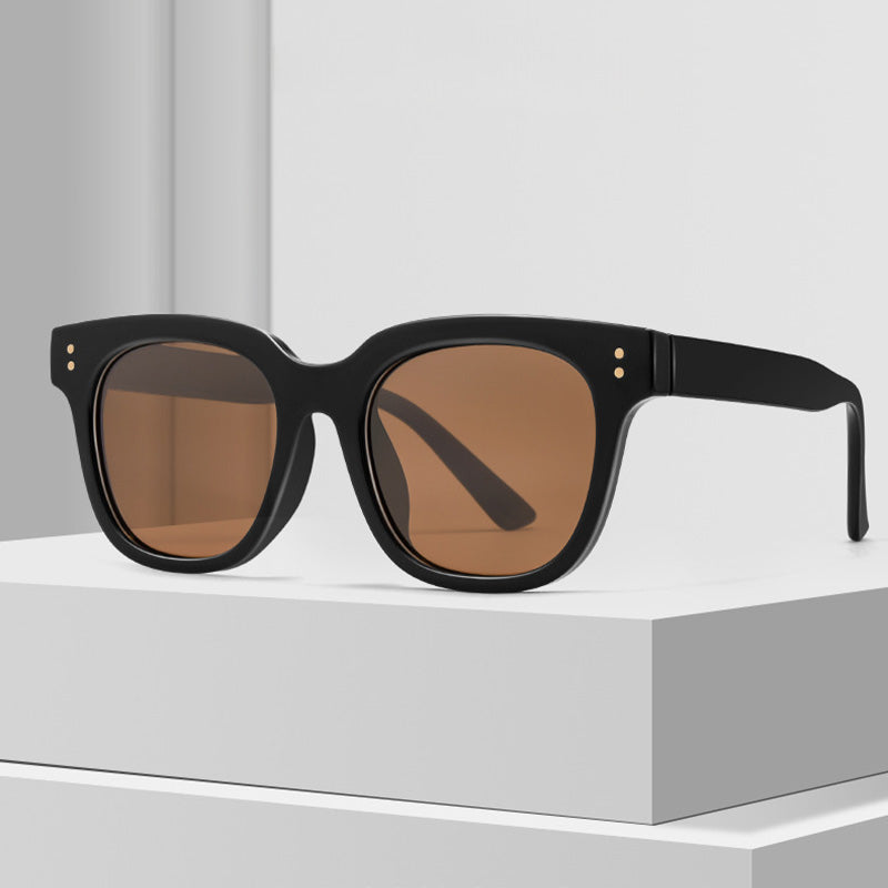 TR Full Rim Rectangle Sunglasses 8025DTYJ