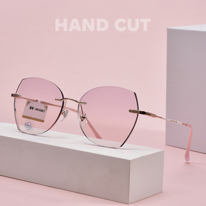 Women's glasses with hand-cut edge decoration many styles to choose from