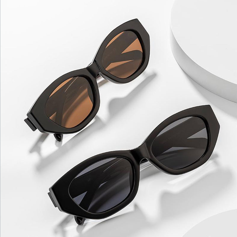 TR Full Rim Cat Eye Sunglasses 19507ZM