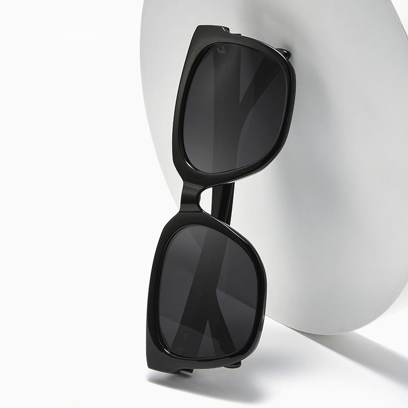 TR Full Rim Rectangle Sunglasses 19564ZM