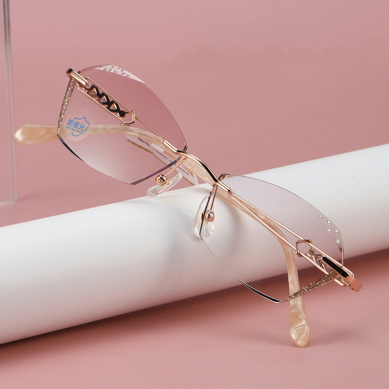 Women's glasses with hand-cut edge decoration many styles to choose from
