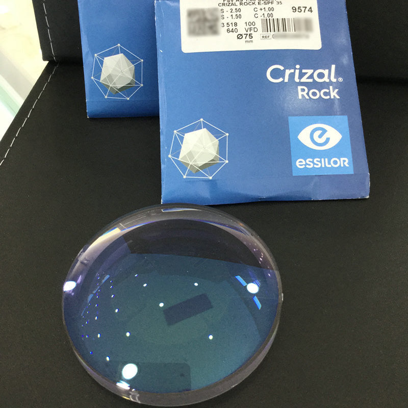 Essilor® Single Vision Aspherical Lens 1.552 index Crizal® Rock Coating